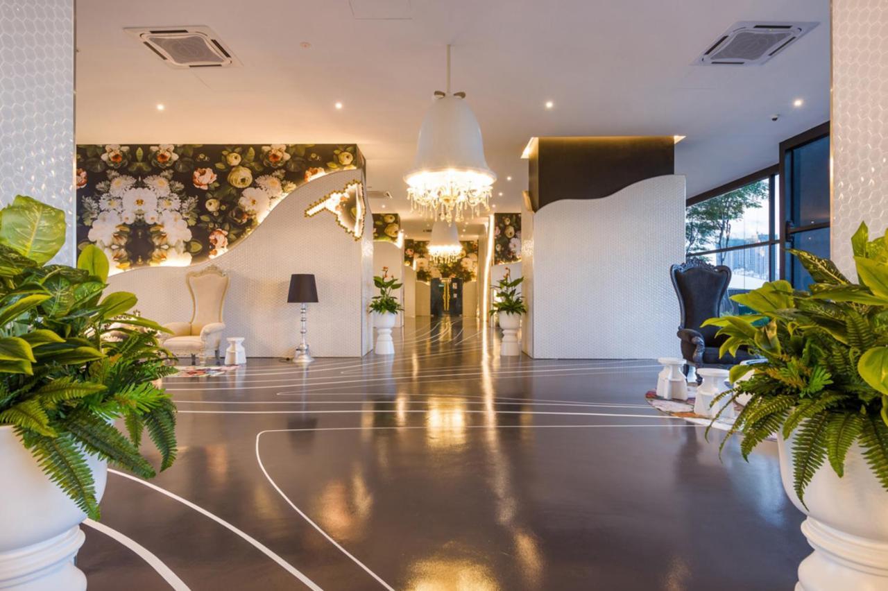 Zetter Suite Arte Mont Kiara Куала Лумпур Екстериор снимка